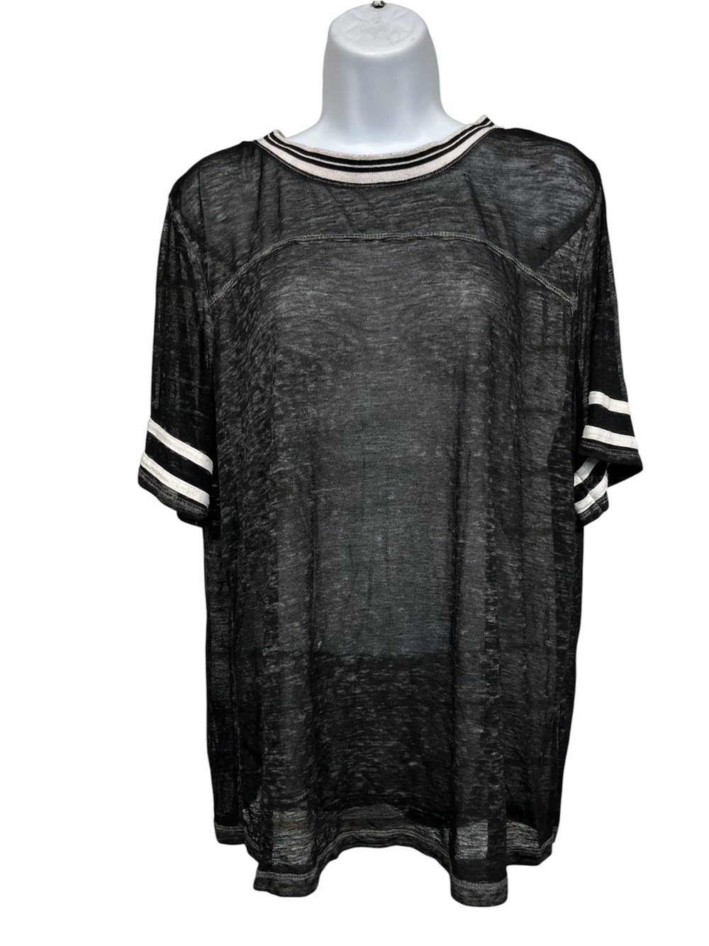Just Be lightweight/semisheer tee size 2X